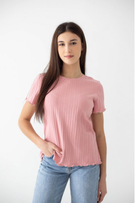 Футболка жіноча